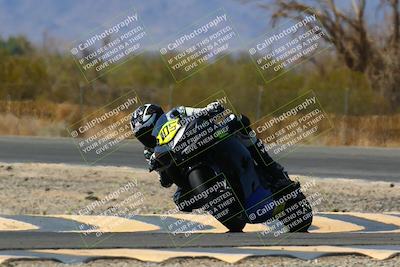 media/Apr-17-2022-CVMA (Sun) [[f474cfa795]]/Race 14 500 Supersport-350 Supersport (Holeshot)/